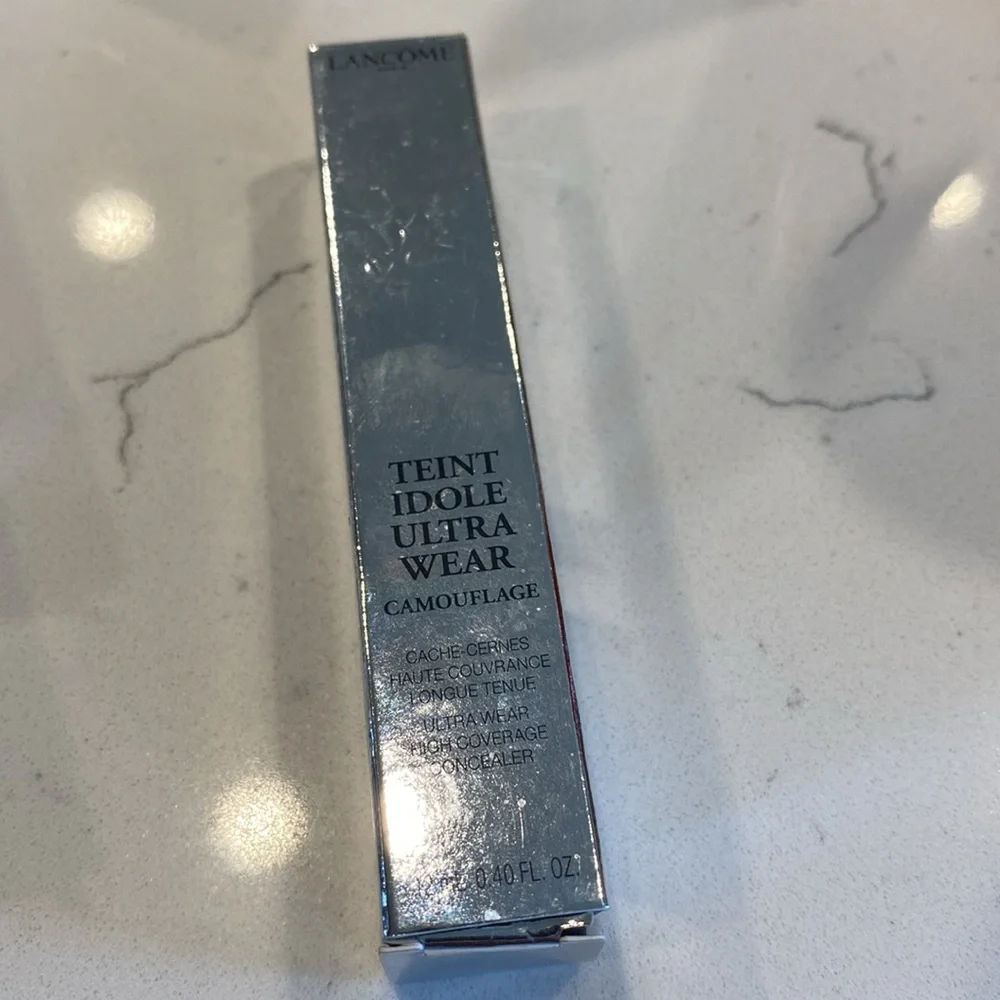 Lancôme Teint Idole Ultrawear Concealer🖤💙🖤♥️♥️♥️♥️